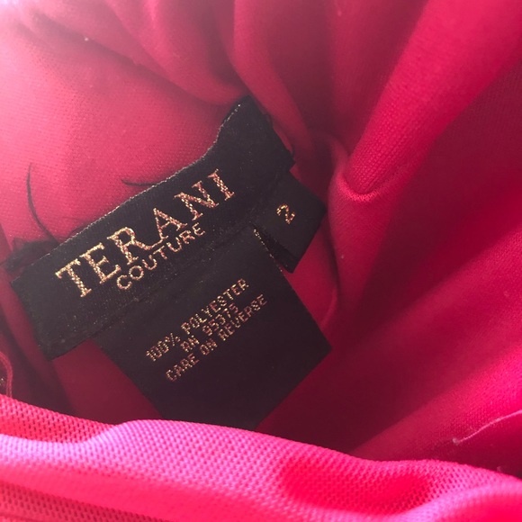 Wedding/Prom dress - Picture 5 of 5